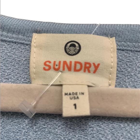 NWOT Sundry Long Sleeve Sweatshirt, Light Blue, Rainbow Heart, Size Small - Picture 4 of 7